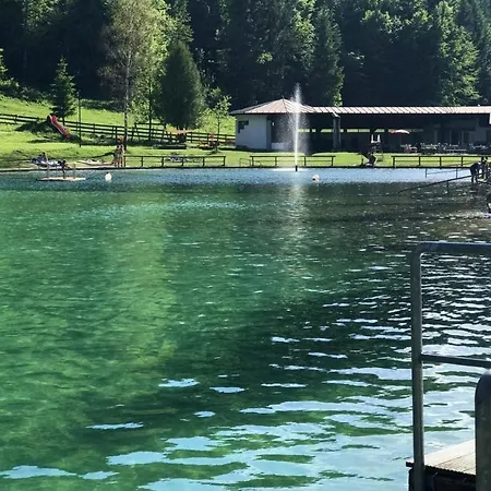 Alpenlodge, 12 *