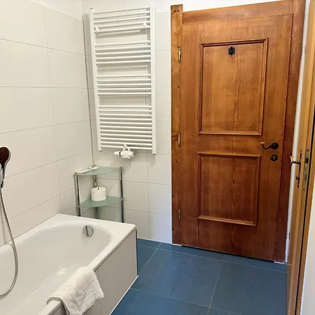 Alpenlodge, 12 아파트